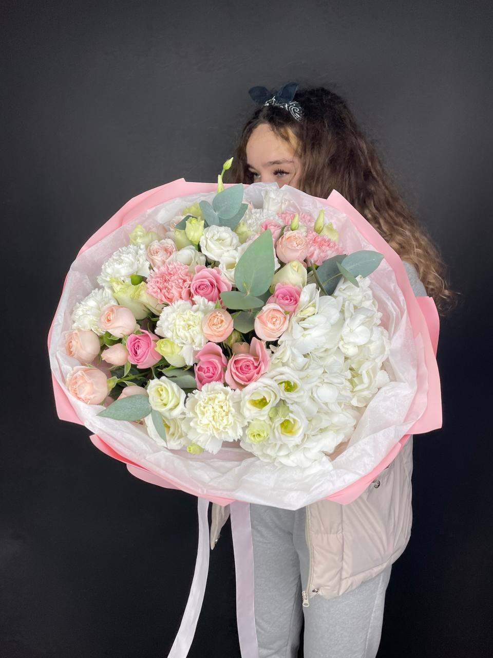 Сборный букет №1 с доставкой в Красной Поляне