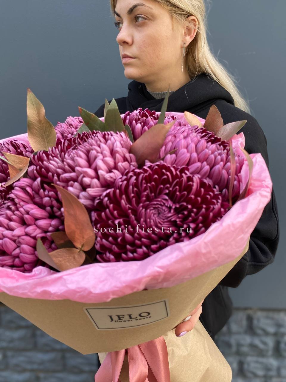 7 Бигуди в золоте - купить и заказать в Красной Поляне