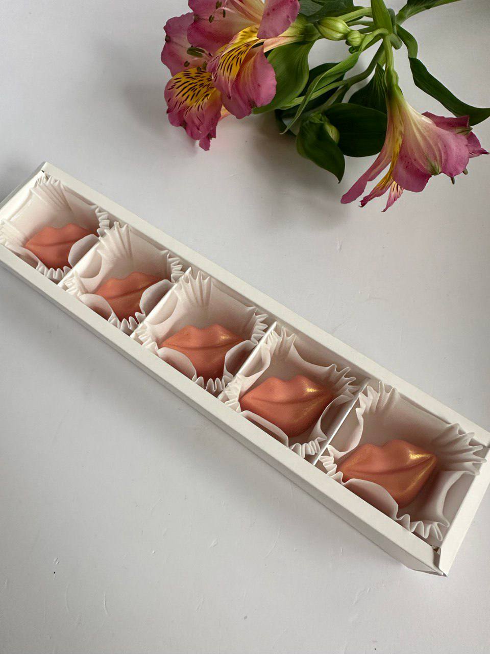 Бельгийский шоколад губки с доставкой в Красной Поляне