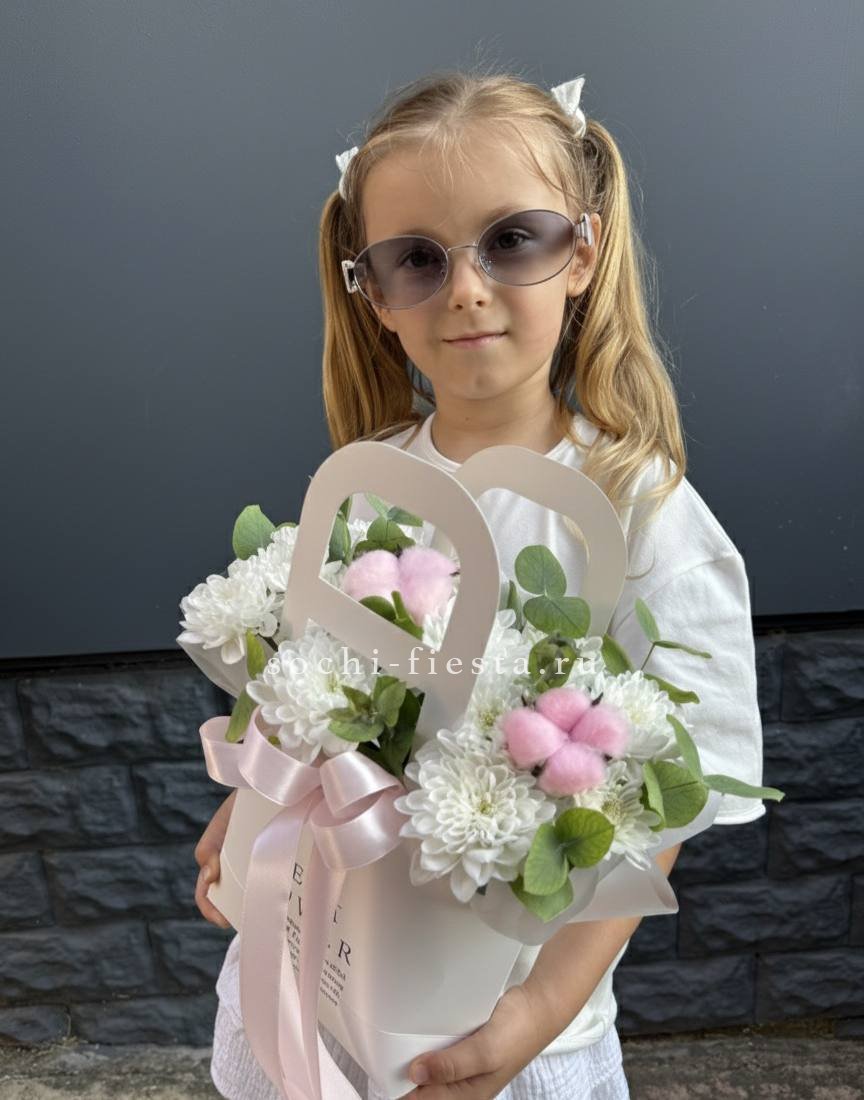 Сумочка "Карандашик" - купить и заказать в Красной Поляне