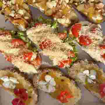 Брускетта «3 вкуса» в Красной Поляне