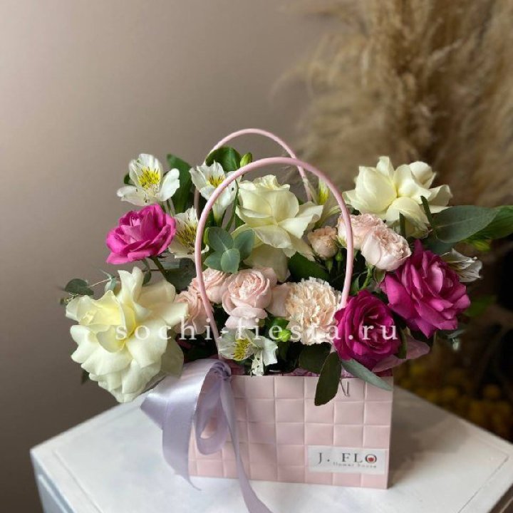 Flower bag California в Красной Поляне