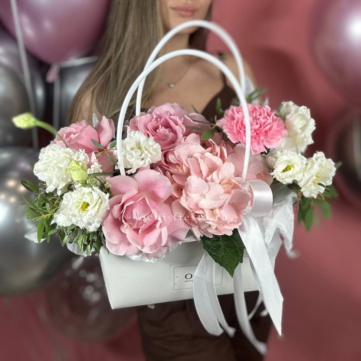 Flower bag "The Symphony" в Красной Поляне