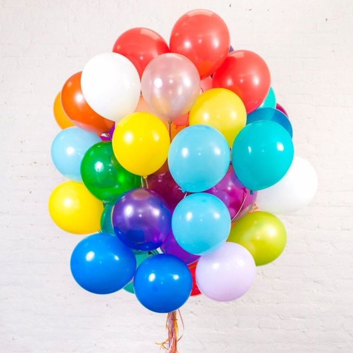 Облако шаров иксель №1 в Красной Поляне