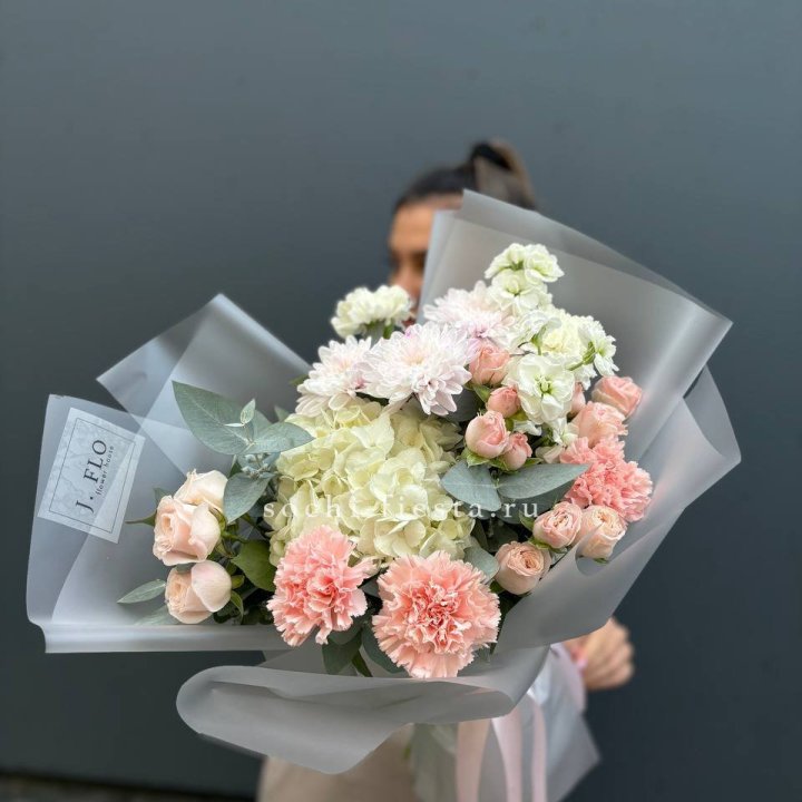 Букет "Sorrento" в Красной Поляне