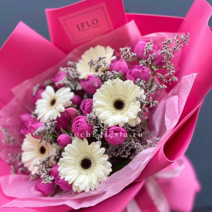 Букет гербер и мисти бабблс  в Красной Поляне