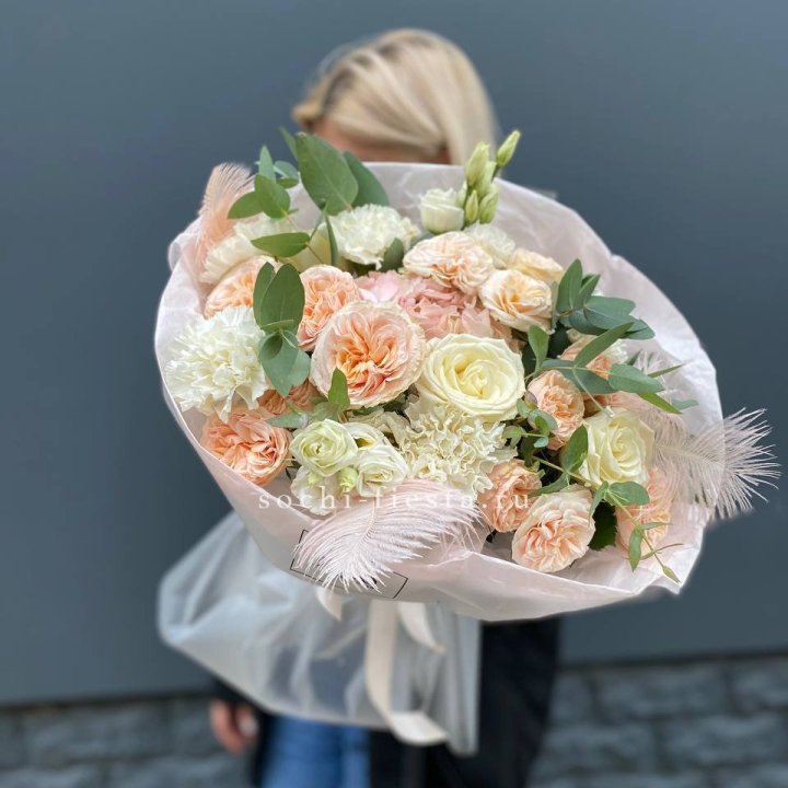  Букет  "Пур-пур" в Красной Поляне