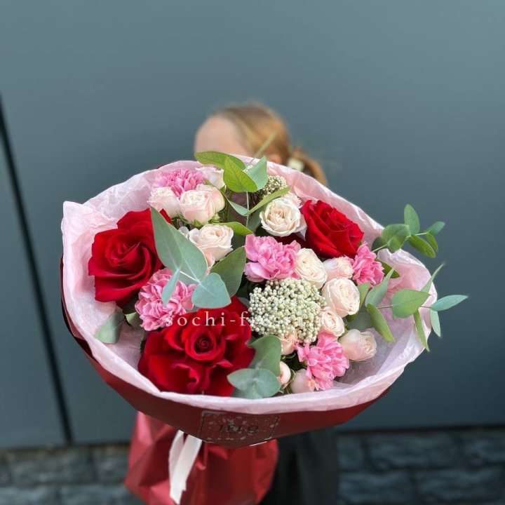 Букет "Diablo" в Красной Поляне