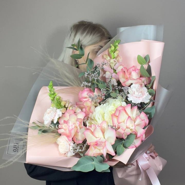  Букет  "Закат для неё" в Красной Поляне