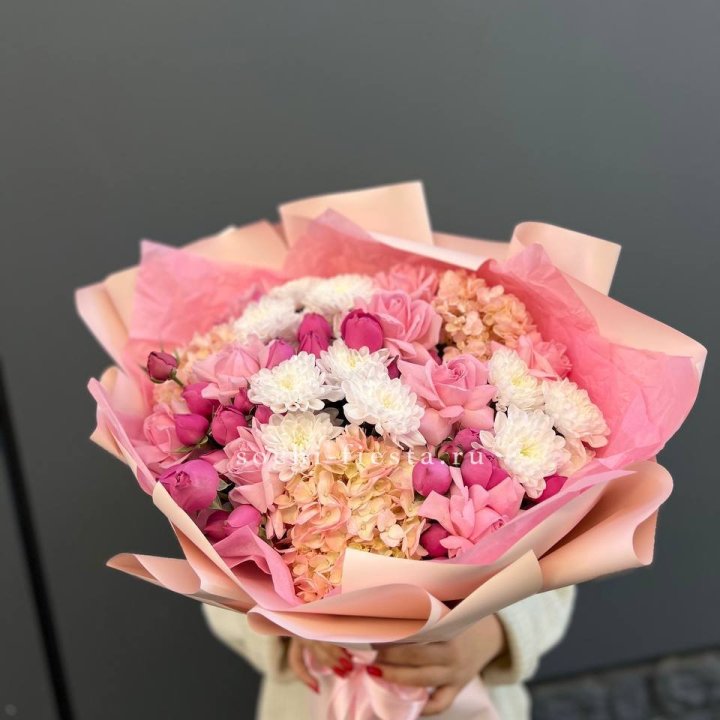 Букет "Нежное послание" в Красной Поляне