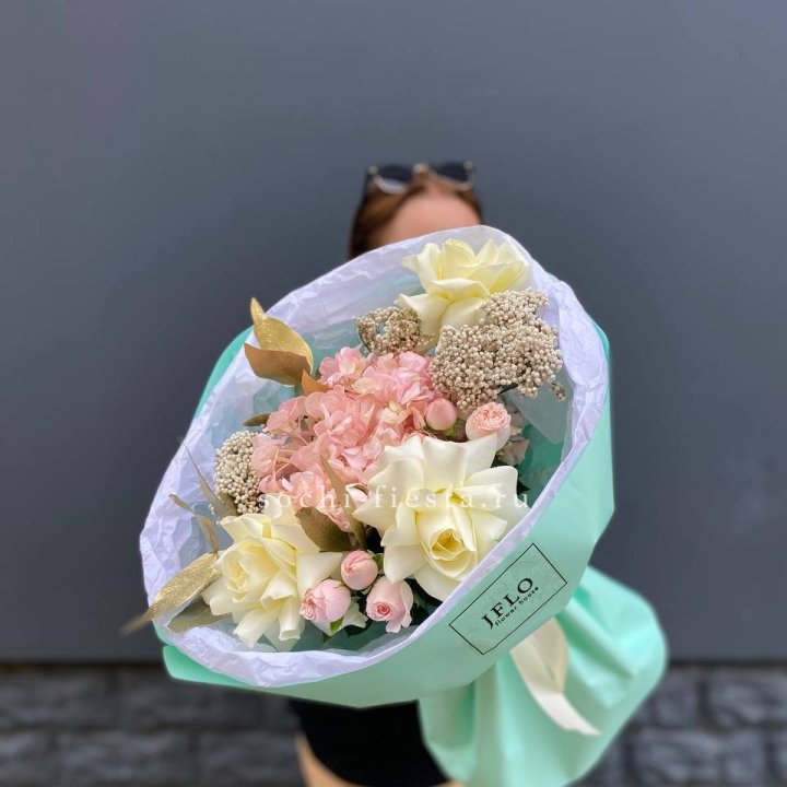 Букет "Белые ночи" в Красной Поляне