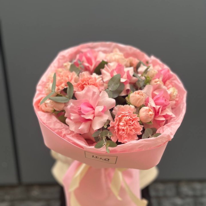  Сборный букет "Нелли" в Красной Поляне