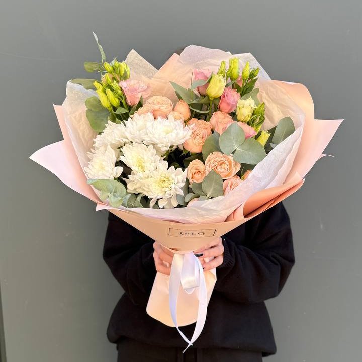 Букет "Персиковая нежность" в Красной Поляне