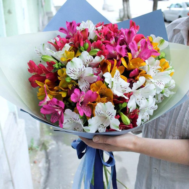 Микс альстромерий в Красной Поляне