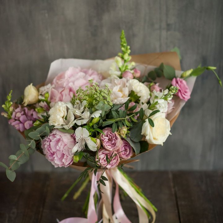 Дизайнерский букет №2 в Красной Поляне