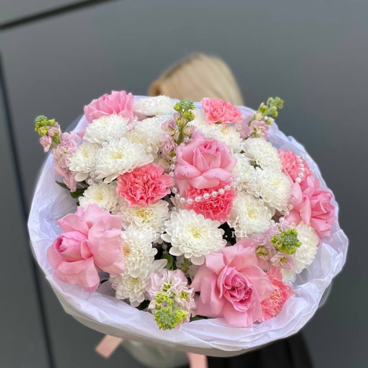 Букет "Барби" с доставкой в Красной Поляне