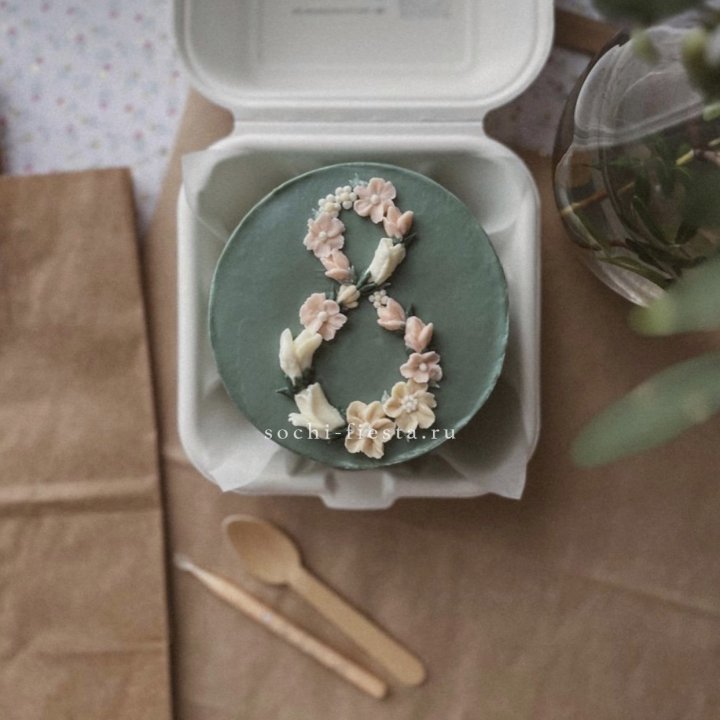 Бенто-торт "8 марта" green  в Красной Поляне