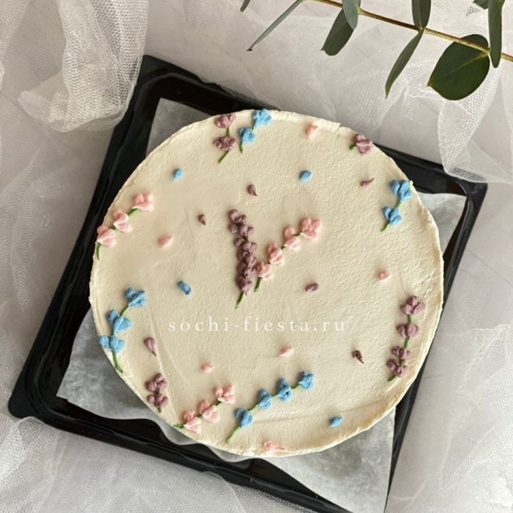 Бенто-торт "Лаванда" в Красной Поляне
