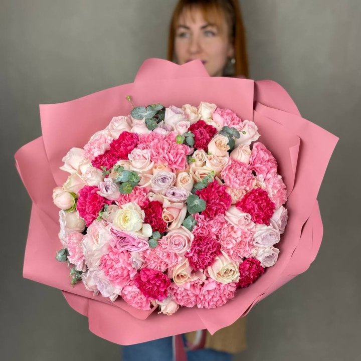 Дизайнерский букет №7 в Красной Поляне