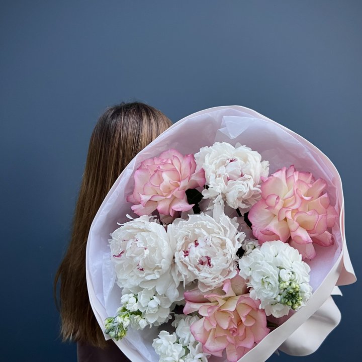  Букет Kenny в Красной Поляне