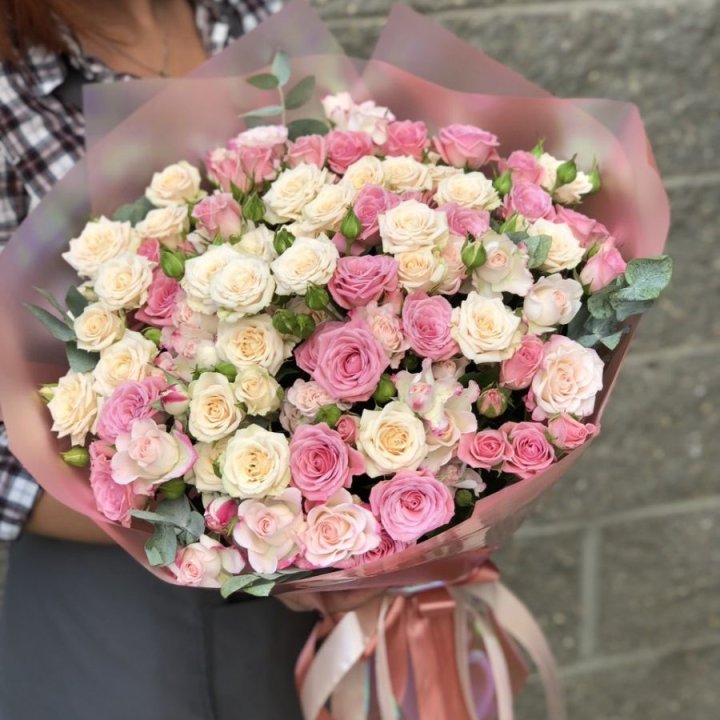 21 кустовая роза в Красной Поляне