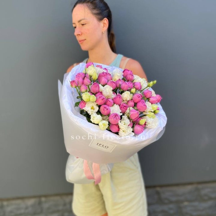  Букет " Mixit" с доставкой в Красной Поляне