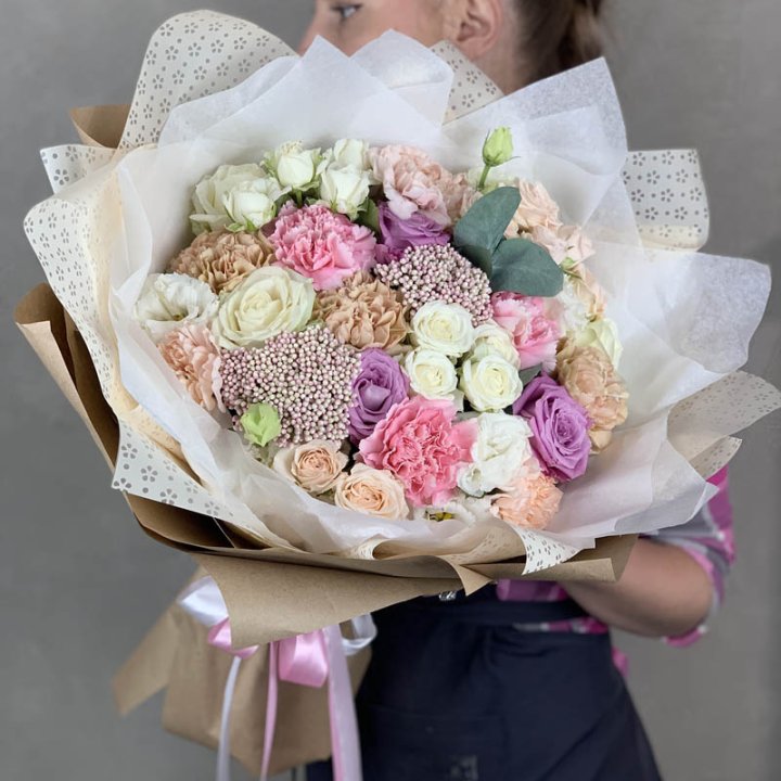 Дизайнерский букет №14 в Красной Поляне