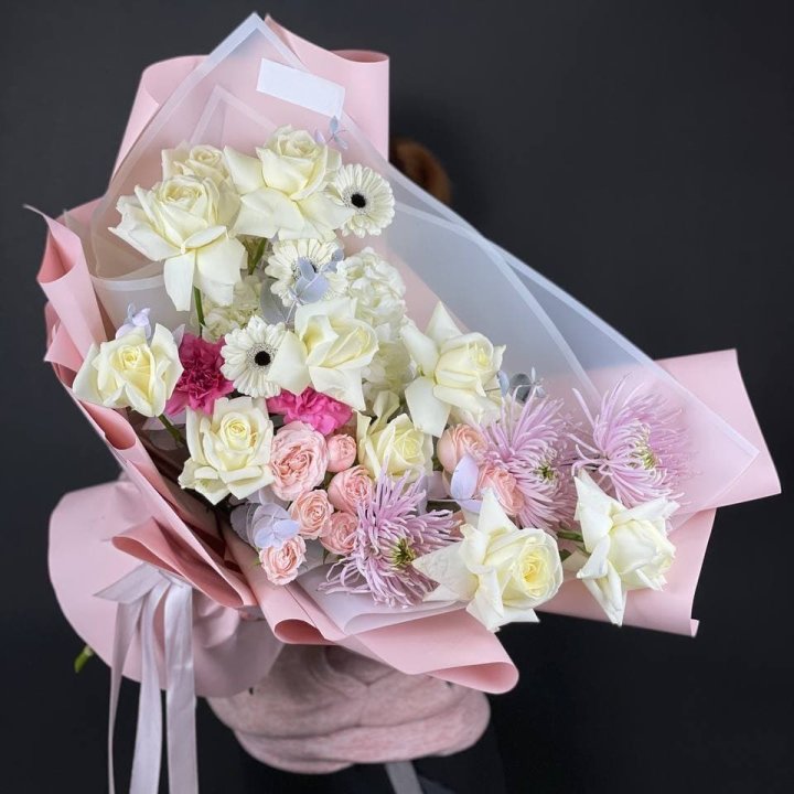 Дизайнерский букет №22 в Красной Поляне