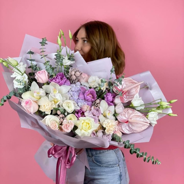 Дизайнерский букет Veronika в Красной Поляне