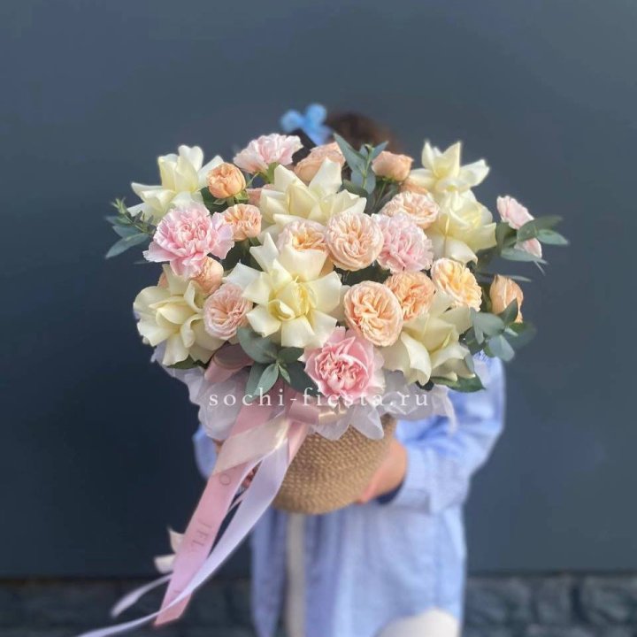 Кашпо "gentle" в Красной Поляне