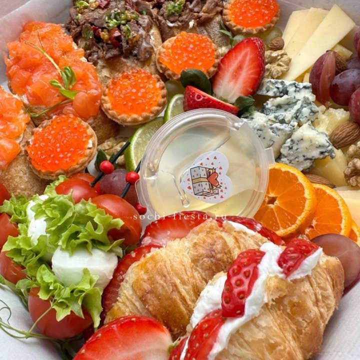 Бокс «Love Box” в Красной Поляне