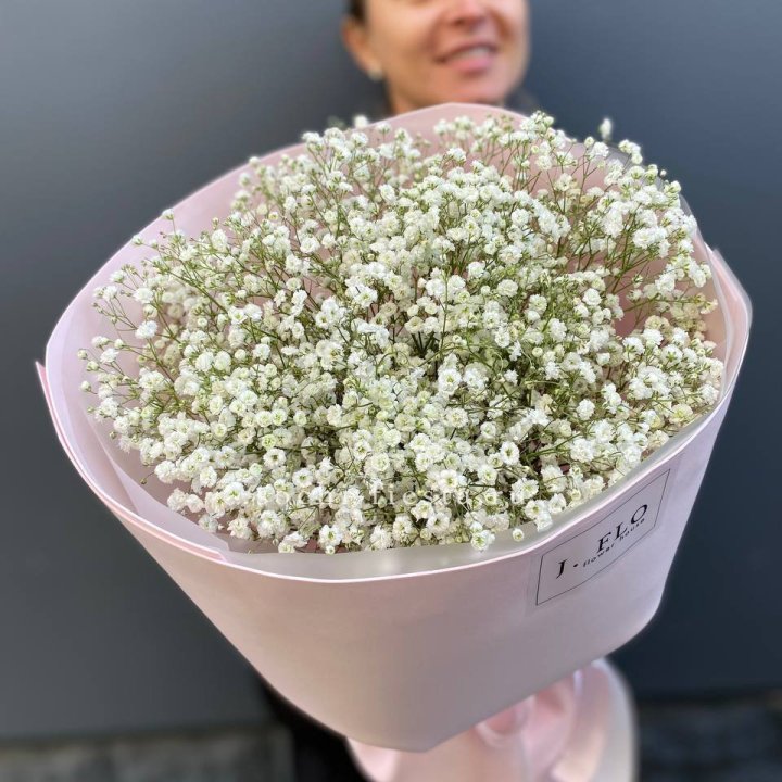 11 белых гипсофил в фоамиране в Красной Поляне