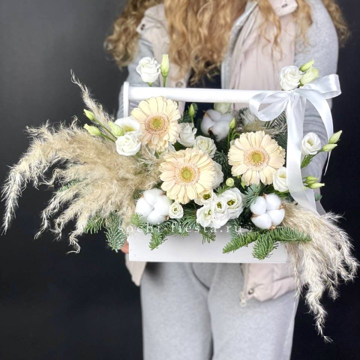 Композиция "Merry Christmas Box2" в Красной Поляне