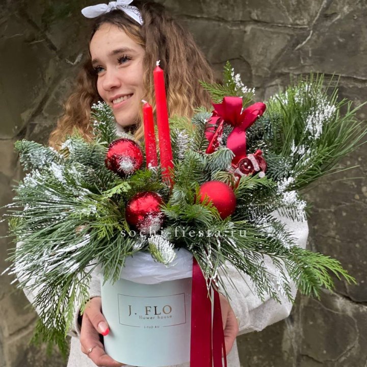 Цилиндр Red Evening в Красной Поляне