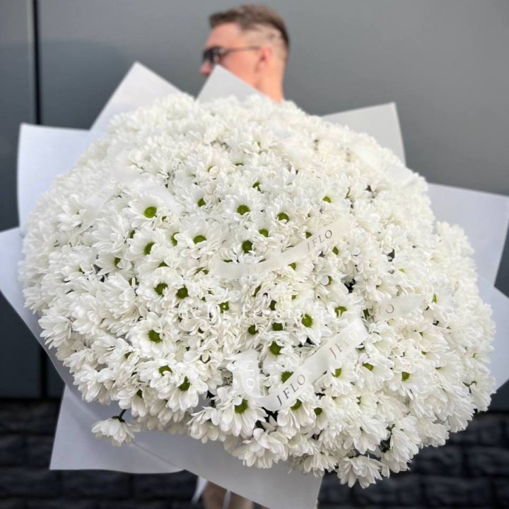  Букет хризантем "Макси" в Красной Поляне