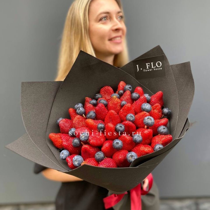 Ягодный вальс в Красной Поляне