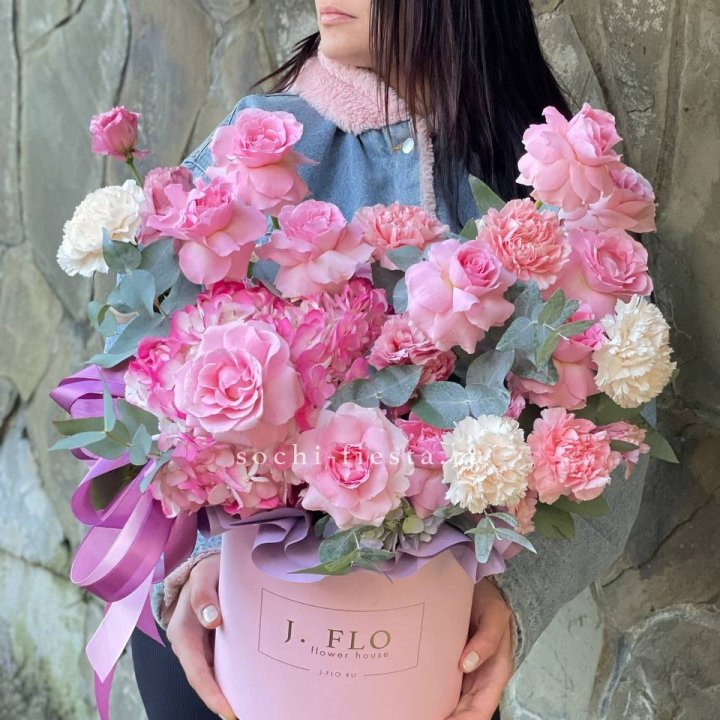 Цветочный бокс Esmiralda в Красной Поляне