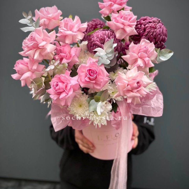 Дизайнерский цилиндр "Гуд монинг" в Красной Поляне