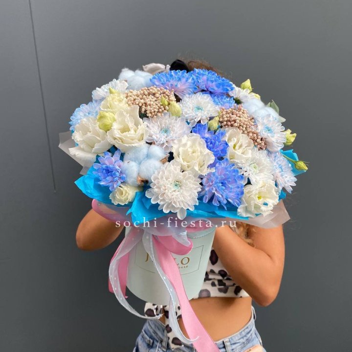 Коробка цветов  " Облако" в Красной Поляне