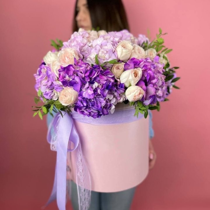 Авторский бокс Violet в Красной Поляне