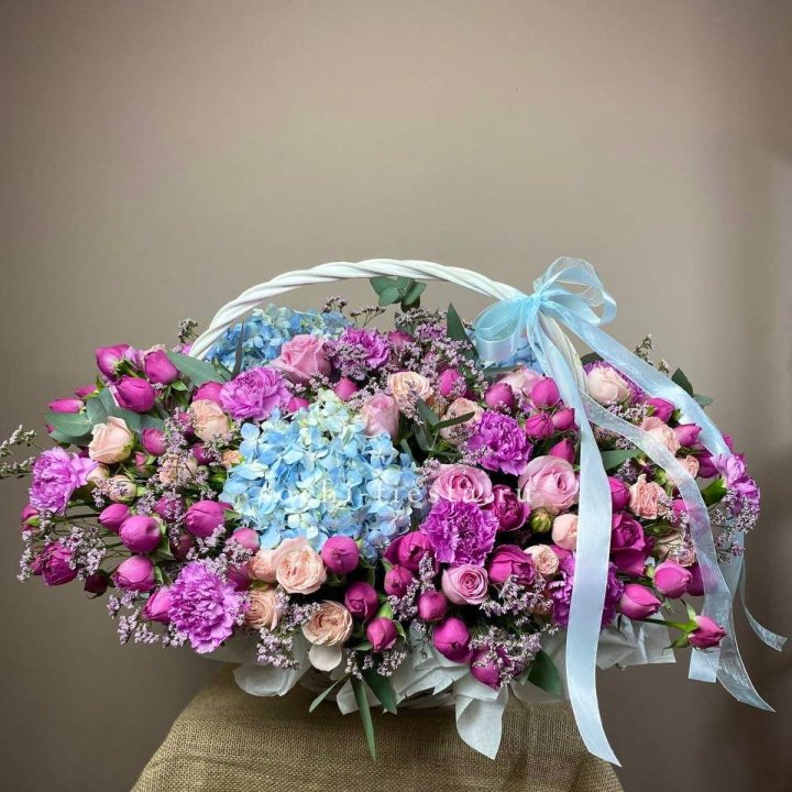 Авторская корзина "Lavander" в Красной Поляне