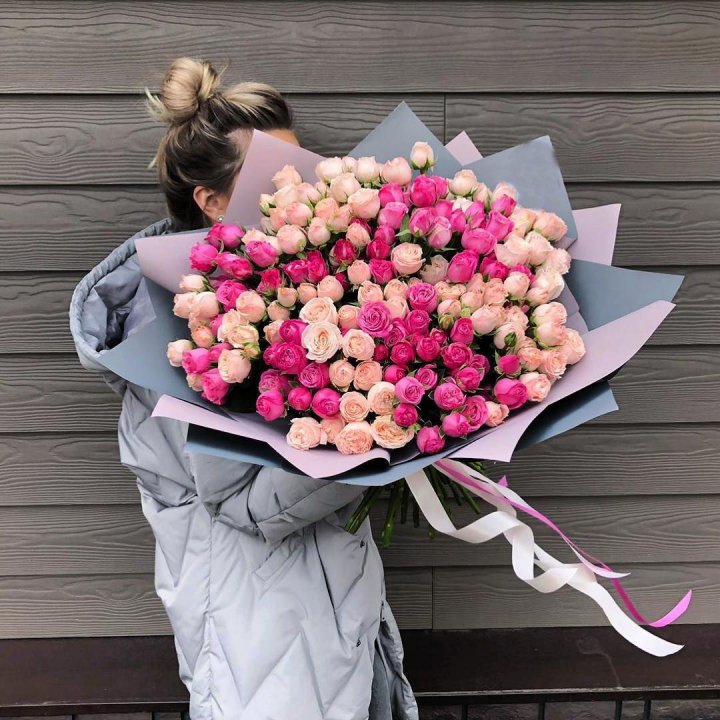 55 роз Misty & Bombastic в Красной Поляне