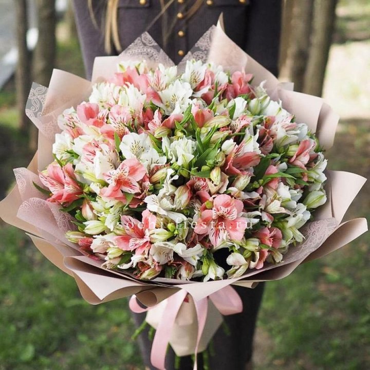 Букет альстромерий "ВАУ" в Красной Поляне