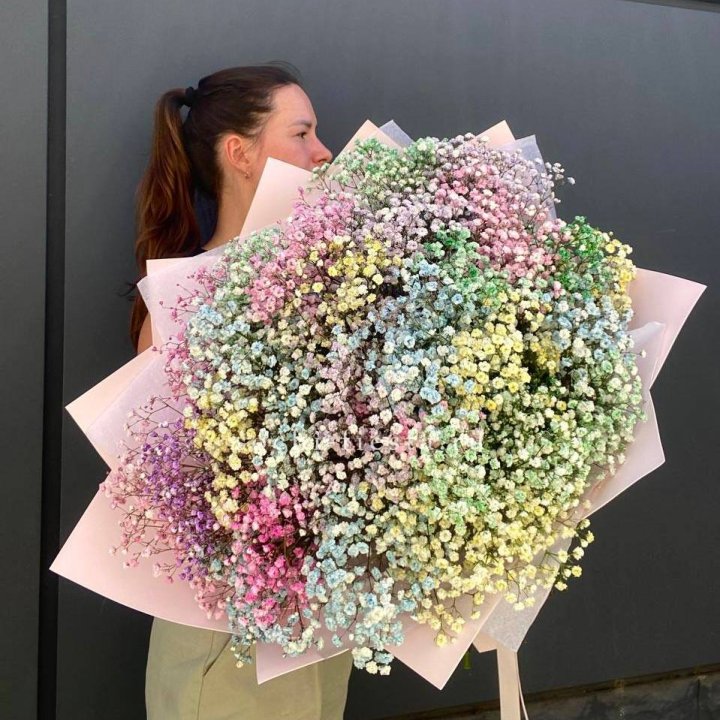 Пышный букет из гипсофил  в Красной Поляне