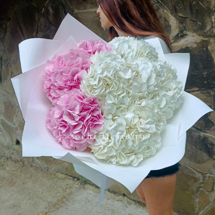 Букет гортензий "Wow" №2 в Красной Поляне