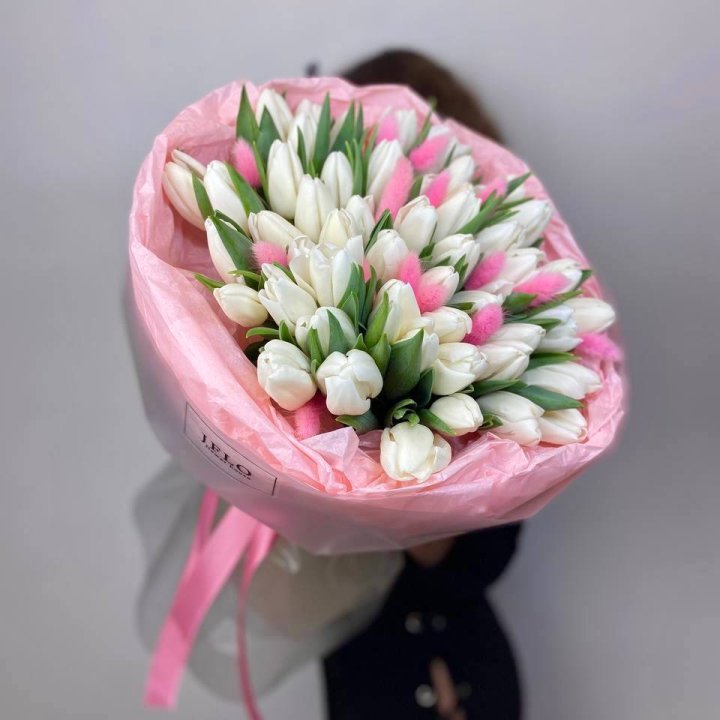 51 белый тюльпан "ROSI" с доставкой в Красной Поляне
