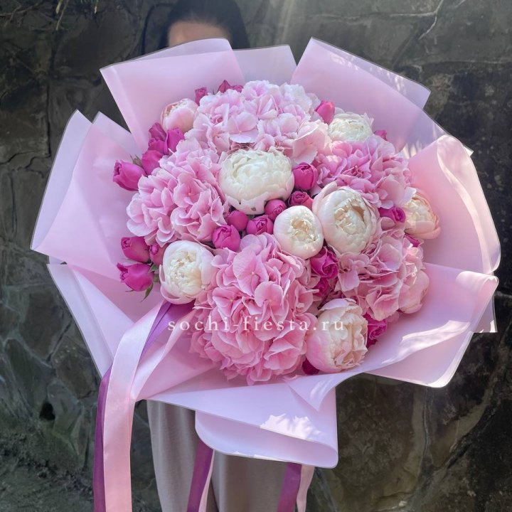 Букет Wildberry в Красной Поляне