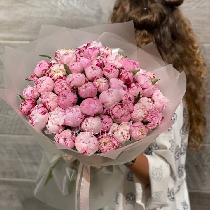 51 розовый пион в Красной Поляне