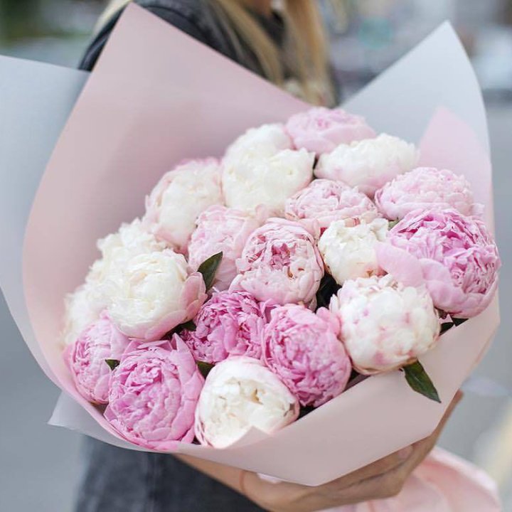 Букет пионов "Бутоника" в Красной Поляне