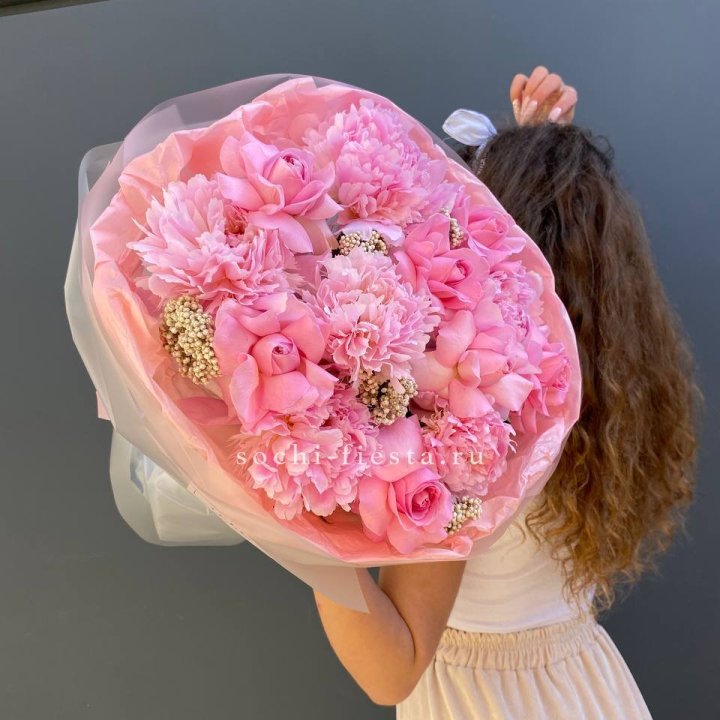  Букет с пионами "Пинки" в Красной Поляне